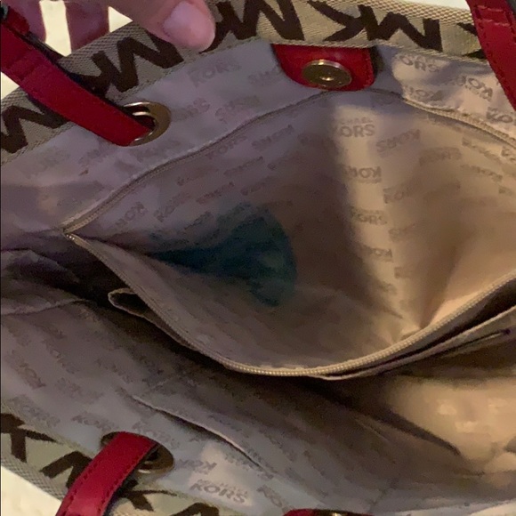 Michael Kors Tote Book Bag. - Picture 3 of 3